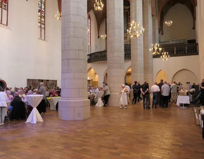 KH Ulrichskirche, Saal